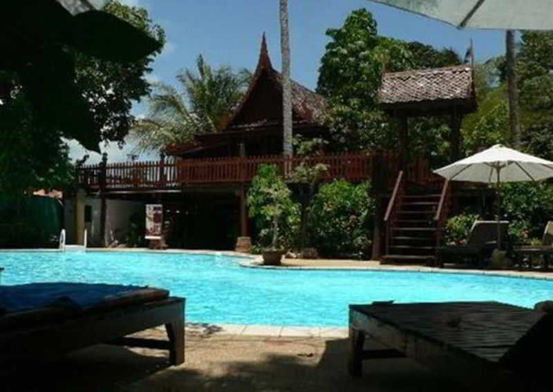 Harry'S Bungalows Маенам Экстерьер фото